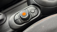 MINI Hatchback 1.5 Cooper Classic II 3dr [Comfort Pack] Petrol Hatchback